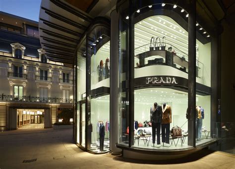 gruppo di moda prada